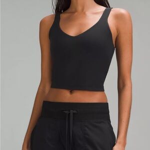 Lululrmon aling black women’s tank top